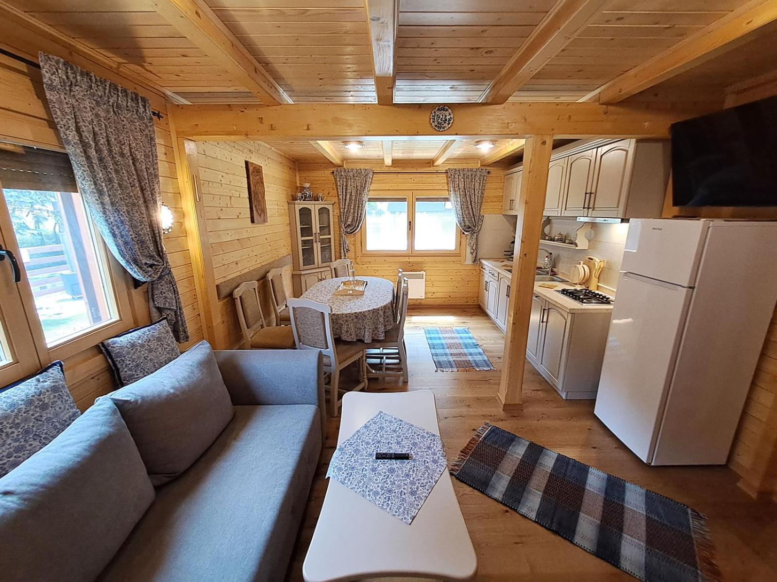 Villa Nagy Lak à Sub Cetate Extérieur photo