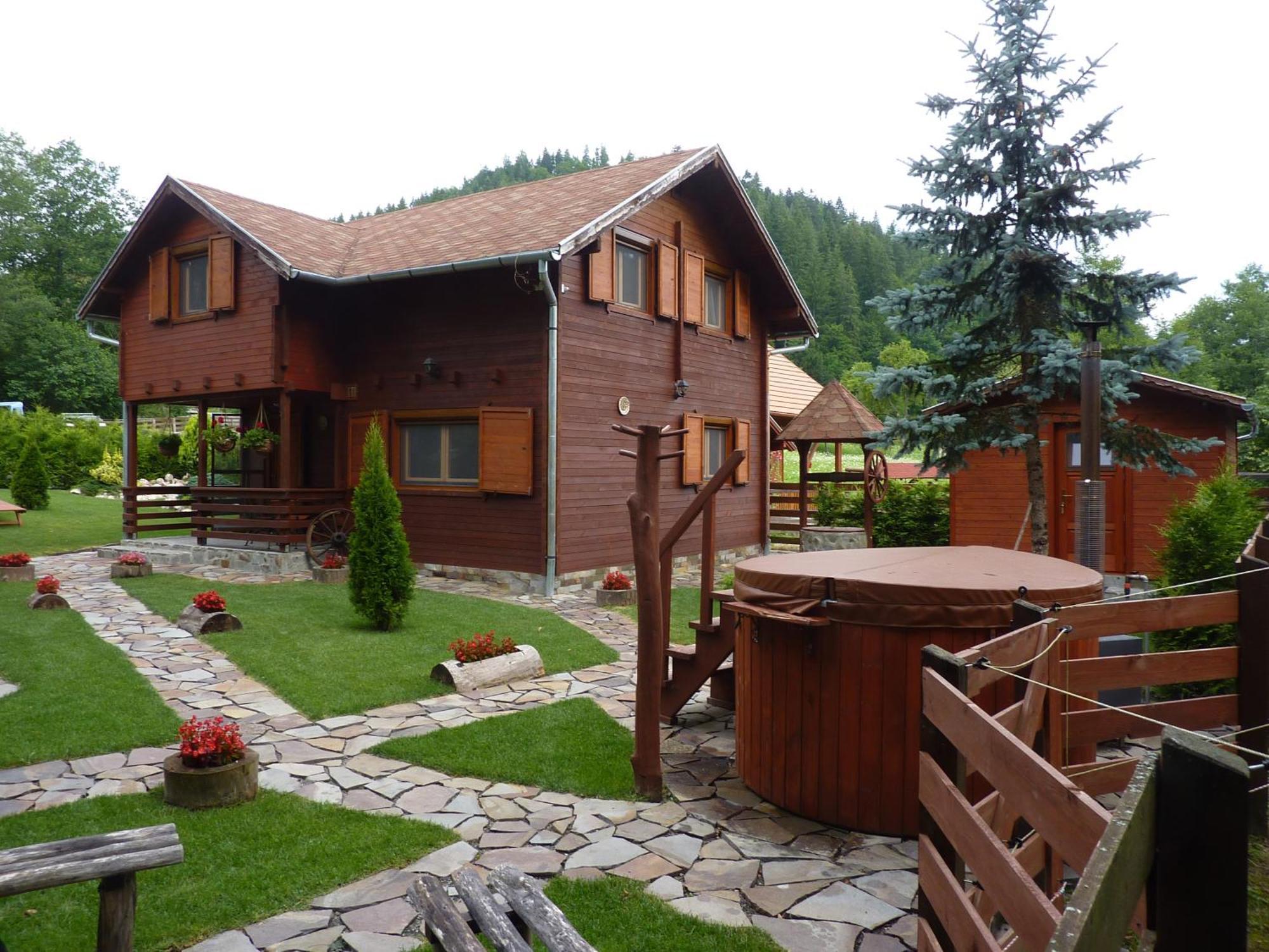 Villa Nagy Lak à Sub Cetate Extérieur photo